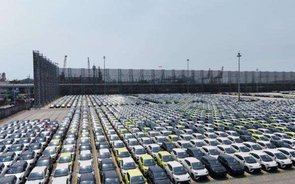 Ekspor Mobil China Tembus 4,28 Juta di Paruh Pertama 2026, Tumbuh 70 Persen Ekspor Mobil China Tembus 4,28 Juta di Paruh Pertama 2026, Tumbuh 70 Persen