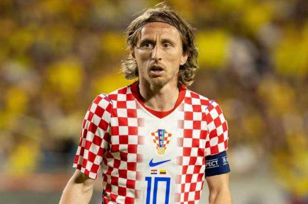 Luka Modric Tolak Pensiun! Usia 41 Tahun Tetap Bela Kroasia Luka Modric Tolak Pensiun! Usia 41 Tahun Tetap Bela Kroasia