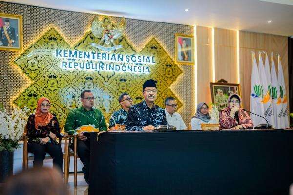 Data Desil Dimutakhirkan, 4,3 Juta Keluarga Baru Kini Dapat Bansos Data Desil Dimutakhirkan, 4,3 Juta Keluarga Baru Kini Dapat Bansos