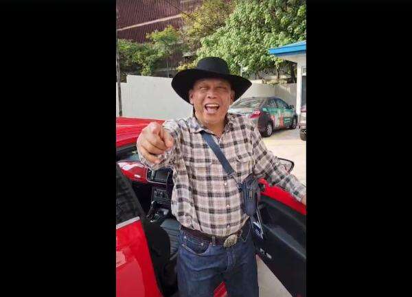 Roy Suryo: Video Eggy Sudjana Nyetir Mobil Mewah di Malaysia Itu Asli, Bukan AI! Roy Suryo: Video Eggy Sudjana Nyetir Mobil Mewah di Malaysia Itu Asli, Bukan AI!