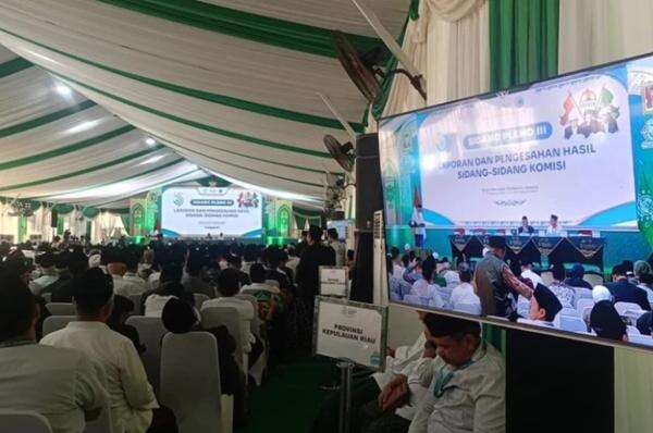 Muktamar ke-35 NU, Pemilihan Ketum Disepakati lewat Mekanisme AHWA Muktamar ke-35 NU, Pemilihan Ketum Disepakati lewat Mekanisme AHWA