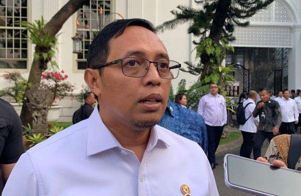 Polemik Londo Ireng, Hasan Nasbi: Istilah untuk Sebagian Orang yang Lebih Suka Gaduh Polemik Londo Ireng, Hasan Nasbi: Istilah untuk Sebagian Orang yang Lebih Suka Gaduh