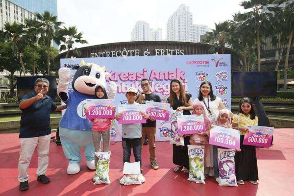 Shabina dan Adzkiya Juara Lomba Mewarnai Kreasi Anak untuk Negeri Shabina dan Adzkiya Juara Lomba Mewarnai Kreasi Anak untuk Negeri