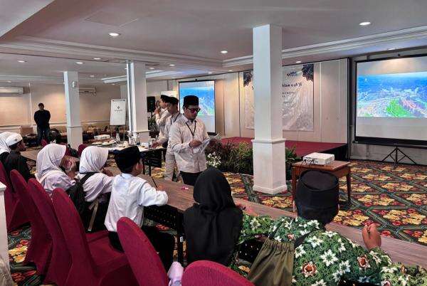 Tingginya Antusiasme Peserta saat Ikuti Perlombaan Antar Madrasah Diniyah yang Digelar MNC Lido dan MNC Peduli Tingginya Antusiasme Peserta saat Ikuti Perlombaan Antar Madrasah Diniyah yang Digelar MNC Lido dan MNC Peduli