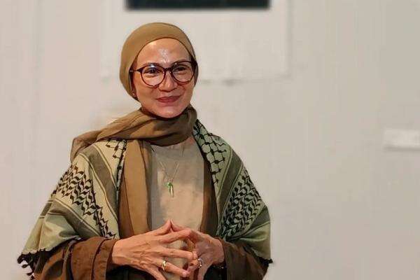 Serukan Perlawanan! Wanda Hamidah Bakal Ikut Demo di Bundaran HI Hari Ini Serukan Perlawanan! Wanda Hamidah Bakal Ikut Demo di Bundaran HI Hari Ini