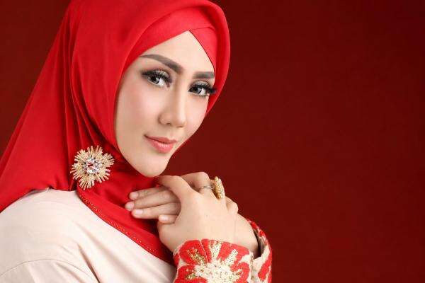 Pensiun Jadi DJ, Aida Saskia Mantap Berhijab: Angkat Tangan dari Dunia Malam Pensiun Jadi DJ, Aida Saskia Mantap Berhijab: Angkat Tangan dari Dunia Malam