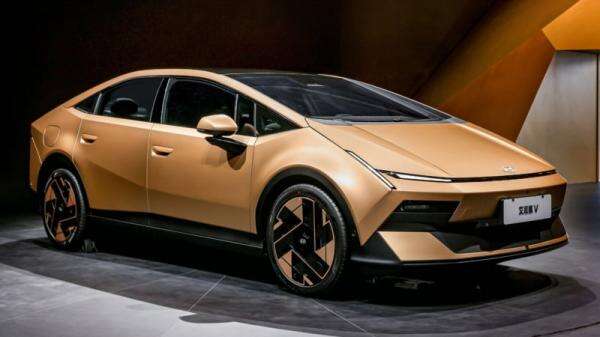 Hyundai Pamer Ioniq V Berdesain Cyberpunk dengan Jarak Tempuh 620 km Hyundai Pamer Ioniq V Berdesain Cyberpunk dengan Jarak Tempuh 620 km