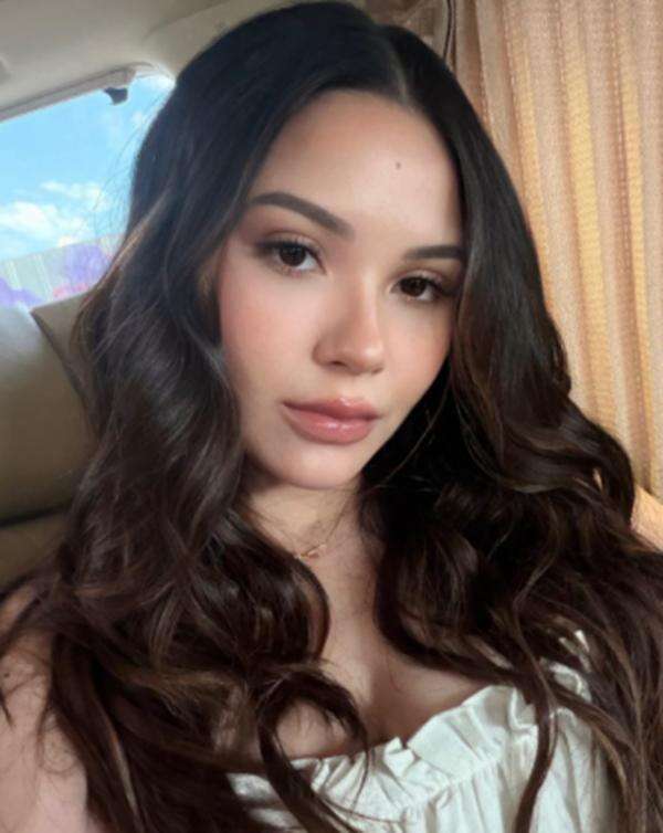 Jawaban Menohok Alyssa Daguise Usai Dicibir Netizen soal Bentuk Tubuhnya: Kalian Butuh Terapi! Jawaban Menohok Alyssa Daguise Usai Dicibir Netizen soal Bentuk Tubuhnya: Kalian Butuh Terapi!