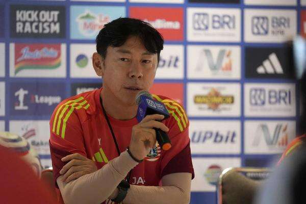 Persija Kalahkan Java United 1-0, Shin Tae-yong Minta Anak Asuhnya Lebih Tajam Persija Kalahkan Java United 1-0, Shin Tae-yong Minta Anak Asuhnya Lebih Tajam