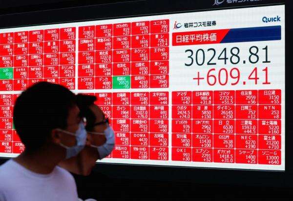 Bursa Asia Menguat, Saham Teknologi Kembali Ditopang Sentimen AI Bursa Asia Menguat, Saham Teknologi Kembali Ditopang Sentimen AI