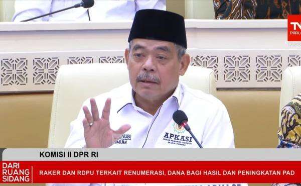 Rapat Bareng Mendagri-DPR, Kepala Daerah Curhat Efisiensi Anggaran Hambat Pembangunan Rapat Bareng Mendagri-DPR, Kepala Daerah Curhat Efisiensi Anggaran Hambat Pembangunan