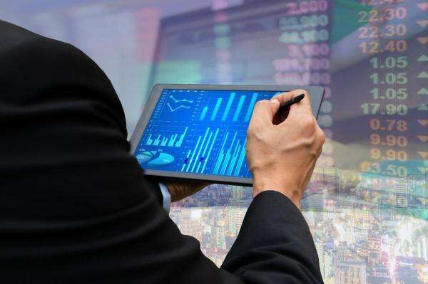 BEI Catat 8 Calon Emiten IPO, Dana yang Berpotensi Dihimpun Rp2,16 Triliun BEI Catat 8 Calon Emiten IPO, Dana yang Berpotensi Dihimpun Rp2,16 Triliun