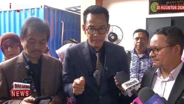 Polda Metro Tak Hadirkan Ahli, Kubu Roy Suryo: Harusnya Kita Menang Praperadilan Jilid 4 Polda Metro Tak Hadirkan Ahli, Kubu Roy Suryo: Harusnya Kita Menang Praperadilan Jilid 4