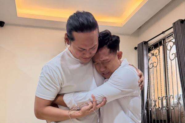 Indra Kenz Keluar dari Penjara, Jalani Bebas Bersyarat Sejak 24 September Indra Kenz Keluar dari Penjara, Jalani Bebas Bersyarat Sejak 24 September