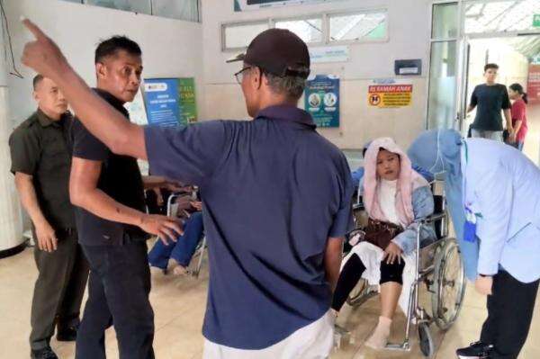 Kronologi Elf Bawa 16 Orang Terjun di Tanjakan Bundelan, Ikuti Google Maps Tak Kuat Menanjak Kronologi Elf Bawa 16 Orang Terjun di Tanjakan Bundelan, Ikuti Google Maps Tak Kuat Menanjak
