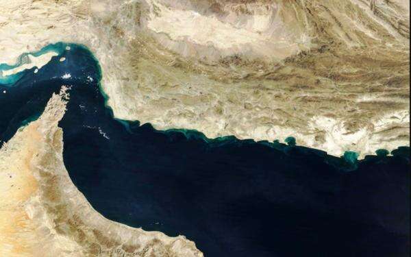 Militer AS Cegat 55 Kapal Terkait Iran yang Coba Langgar Blokade Laut Militer AS Cegat 55 Kapal Terkait Iran yang Coba Langgar Blokade Laut