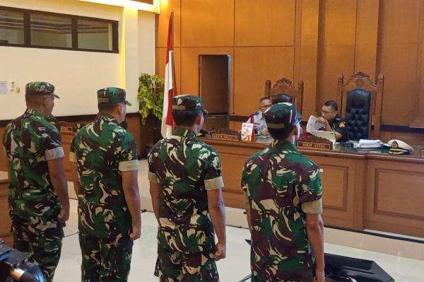 4 Prajurit TNI Penyiram Air Keras ke Andrie Yunus Ajukan Banding 4 Prajurit TNI Penyiram Air Keras ke Andrie Yunus Ajukan Banding