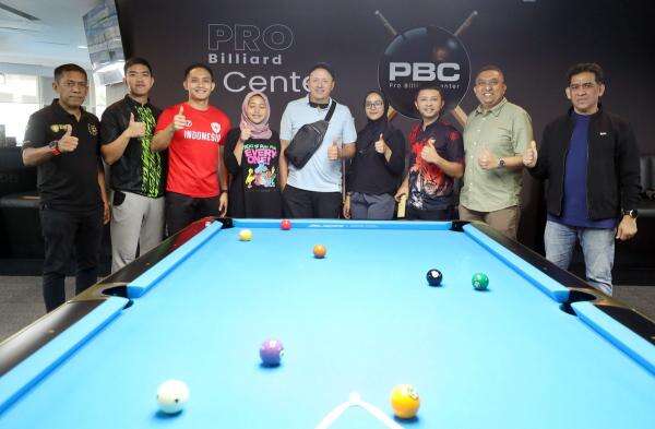 Pebiliar Dunia Shane Van Boening Puji Fasilitas Pro Billiard Center Pebiliar Dunia Shane Van Boening Puji Fasilitas Pro Billiard Center