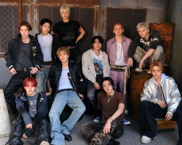 TREASURE Siap Comeback lewat Single Digital SHOCK, Dijadwalkan November! TREASURE Siap Comeback lewat Single Digital SHOCK, Dijadwalkan November!