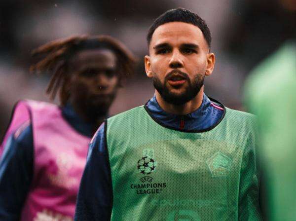 Calvin Verdonk Bawa LOSC Lille Bungkam Lens 1-0, Les Dogues Amankan Posisi Kedua Liga Prancis 2026-2027 Calvin Verdonk Bawa LOSC Lille Bungkam Lens 1-0, Les Dogues Amankan Posisi Kedua Liga Prancis 2026-2027