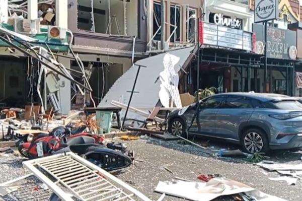 Update Ledakan Tabung Gas di Pakuwon City Surabaya, 41 Bangunan dan 16 Kendaraan Rusak Update Ledakan Tabung Gas di Pakuwon City Surabaya, 41 Bangunan dan 16 Kendaraan Rusak