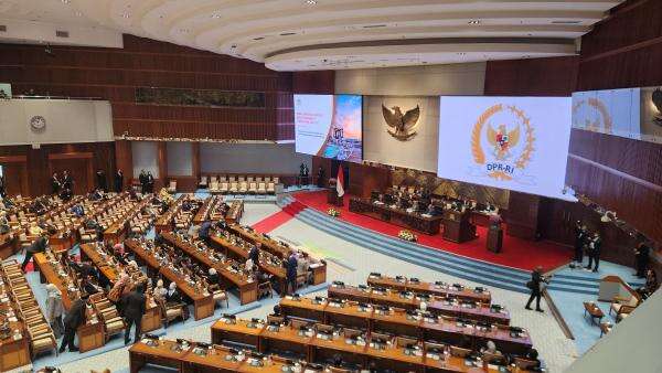 Tok! Badan Otorita Pantura Jawa Jadi Mitra Komisi IV DPR Tok! Badan Otorita Pantura Jawa Jadi Mitra Komisi IV DPR