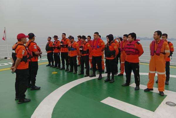 Hari ke-5 Pencarian KM Virgo Transport 8, Basarnas Kerahkan Unsur Udara dan Laut Hari ke-5 Pencarian KM Virgo Transport 8, Basarnas Kerahkan Unsur Udara dan Laut