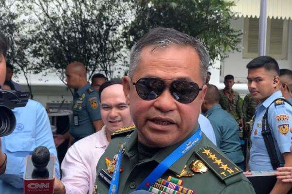 Masuk Bursa Calon Panglima TNI, Jenderal Maruli Ungkap Banyak yang WA soal Isu Pergantian Masuk Bursa Calon Panglima TNI, Jenderal Maruli Ungkap Banyak yang WA soal Isu Pergantian