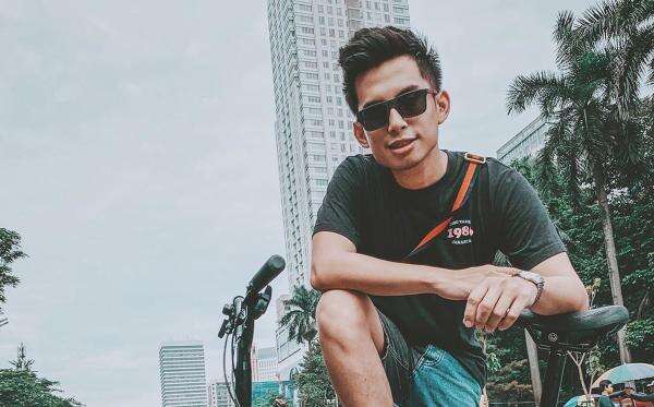 Okin Eks Suami Rachel Vennya Akhirnya Buka Suara Usai Dituding Jadi Bapak Tak Berguna Okin Eks Suami Rachel Vennya Akhirnya Buka Suara Usai Dituding Jadi Bapak Tak Berguna