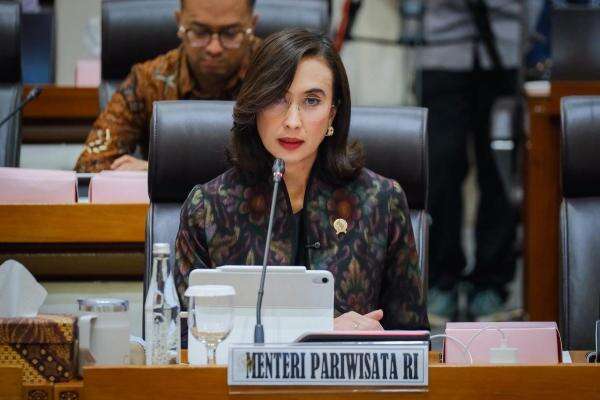 Menpar: Konser Internasional Terbukti Beri Efek Berganda ke Ekonomi RI Menpar: Konser Internasional Terbukti Beri Efek Berganda ke Ekonomi RI