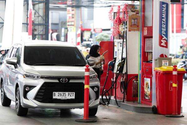Desil 9 dan 10 Dibatasi Beli Pertalite, Pertamina Tunggu Arahan Presiden Desil 9 dan 10 Dibatasi Beli Pertalite, Pertamina Tunggu Arahan Presiden