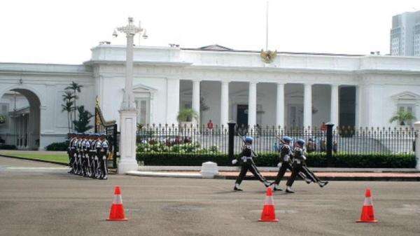 War Ticket Upacara HUT ke-81 RI di Istana Diserbu Warga, Diikuti 128.331 Orang War Ticket Upacara HUT ke-81 RI di Istana Diserbu Warga, Diikuti 128.331 Orang
