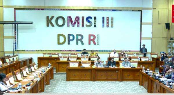 Bareskrim Tak Hadir, Komisi III DPR Tunda Rapat Bahas Konflik Agraria Bareskrim Tak Hadir, Komisi III DPR Tunda Rapat Bahas Konflik Agraria