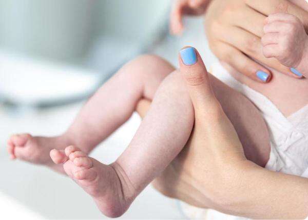 Anak Punya Benjolan di Paha? Hati-Hati Tanda Hernia Anak Punya Benjolan di Paha? Hati-Hati Tanda Hernia