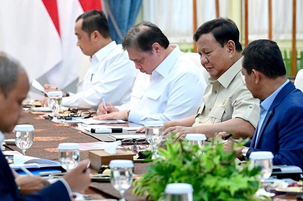 Prabowo Koordinasikan Penguatan Stabilitas Rupiah dan Pengendalian Inflasi Pangan Prabowo Koordinasikan Penguatan Stabilitas Rupiah dan Pengendalian Inflasi Pangan