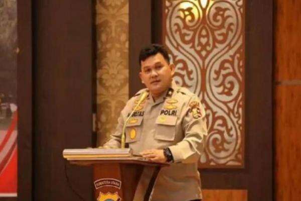 Profil Irjen Pol Alberd Teddy Benhard Sianipar, Teman Seangkatan Kapolri Suyudi Peraih Adhi Makayasa Kini Kapolda Kalbar Profil Irjen Pol Alberd Teddy Benhard Sianipar, Teman Seangkatan Kapolri Suyudi Peraih Adhi Makayasa Kini Kapolda Kalbar