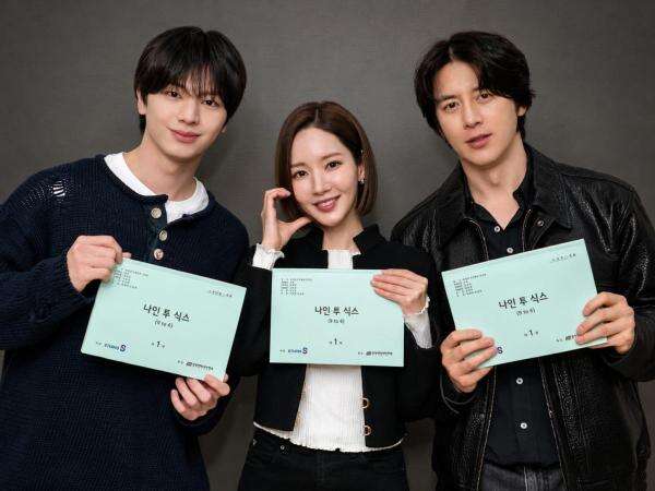 Ketika Park Min Young Terjebak Cinta Segitiga dalam Drama Nine to Six Ketika Park Min Young Terjebak Cinta Segitiga dalam Drama Nine to Six
