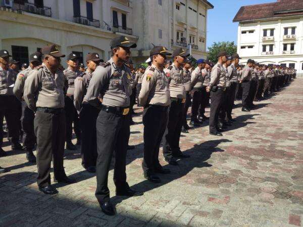 403 Personel Polri Bakal Disebar ke Delapan Polda untuk Edukasi Karhutla 403 Personel Polri Bakal Disebar ke Delapan Polda untuk Edukasi Karhutla