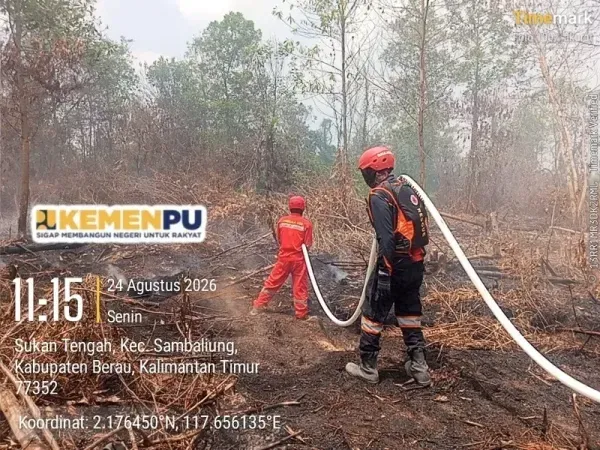 Kementerian PU Kerahkan 2.000 Liter Air untuk Penanganan Karhutla di Muaro Jambi Kementerian PU Kerahkan 2.000 Liter Air untuk Penanganan Karhutla di Muaro Jambi