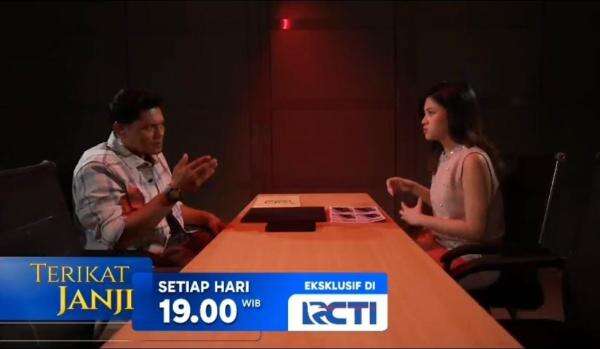 Sinopsis Sinetron Terikat Janji Eps 171: Davina Trauma Temukan Pak Kemal Tewas Sinopsis Sinetron Terikat Janji Eps 171: Davina Trauma Temukan Pak Kemal Tewas