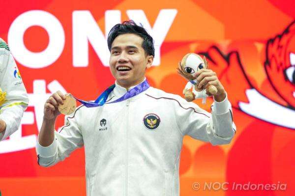 Kisah di Balik Medali Pertama Indonesia di Asian Games 2026 yang Dipersembahkan Seraf Naro Siregar Kisah di Balik Medali Pertama Indonesia di Asian Games 2026 yang Dipersembahkan Seraf Naro Siregar