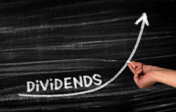 10 Saham dengan Dividen Yield Jumbo dan Valuasi Menarik, BSSR hingga BMRI 10 Saham dengan Dividen Yield Jumbo dan Valuasi Menarik, BSSR hingga BMRI