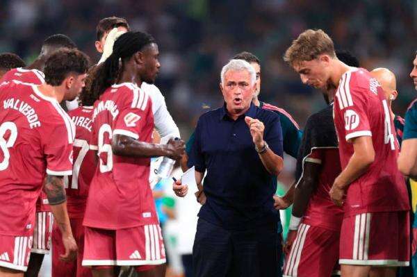 Mourinho Hadapi Mantan Klub, Real Madrid Tanpa 7 Pemain vs Inter Milan di Liga Champions Mourinho Hadapi Mantan Klub, Real Madrid Tanpa 7 Pemain vs Inter Milan di Liga Champions