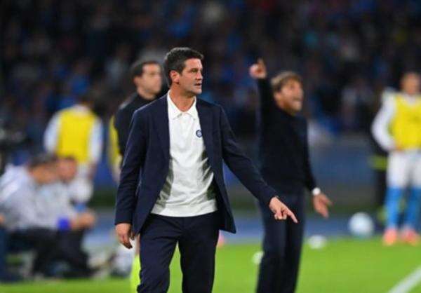 Napoli vs Inter Milan Diwarnai Kontroversi, Cristian Chivu Ogah Terpancing Sindiran Antonio Conte Napoli vs Inter Milan Diwarnai Kontroversi, Cristian Chivu Ogah Terpancing Sindiran Antonio Conte