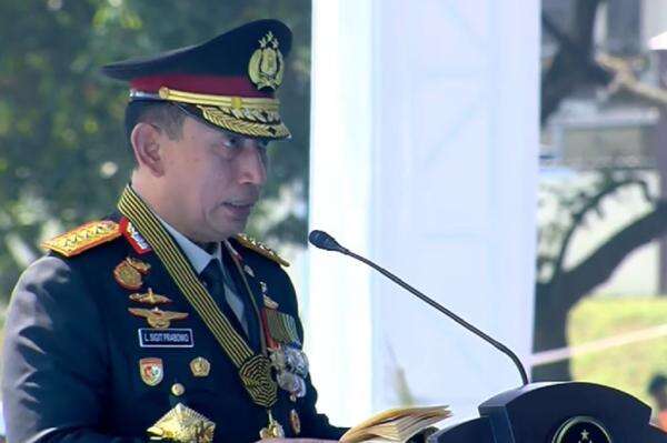 Kapolri Tampung Semua Kritik dan Masukan, Akui Polri Belum Sempurna Kapolri Tampung Semua Kritik dan Masukan, Akui Polri Belum Sempurna