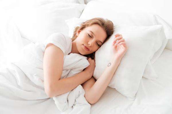 GERD Sering Kambuh Malam Hari? Hindari 2 Posisi Tidur Ini GERD Sering Kambuh Malam Hari? Hindari 2 Posisi Tidur Ini