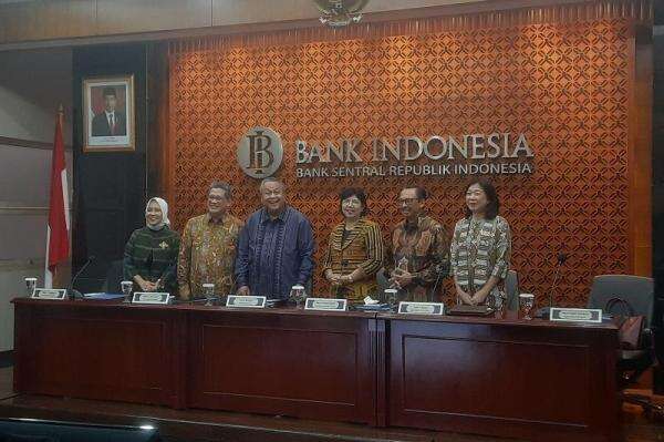 Dampak Besar Perry Warjiyo Mundur dari Gubernur BI, Rupiah hingga IHSG Jadi Sorotan Dampak Besar Perry Warjiyo Mundur dari Gubernur BI, Rupiah hingga IHSG Jadi Sorotan