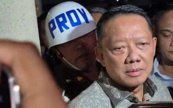 Eks Jampidsus Febrie Mau Gugat Praperadilan, Ini Respons Kejagung Eks Jampidsus Febrie Mau Gugat Praperadilan, Ini Respons Kejagung
