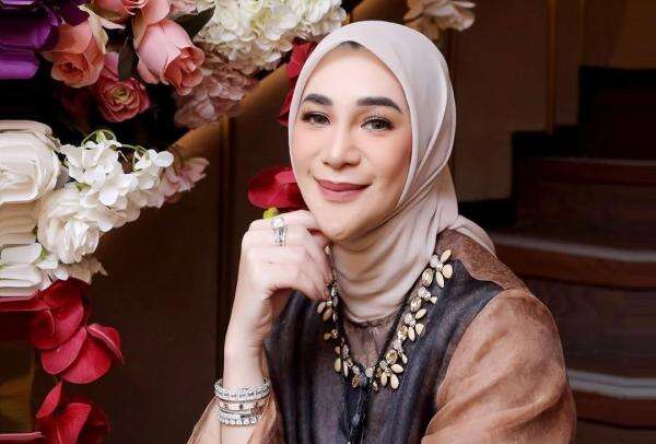 Pihak ART Nur Khawatir Erin Wartia Hilangkan Barang-Barang Miliknya Pihak ART Nur Khawatir Erin Wartia Hilangkan Barang-Barang Miliknya