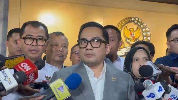 Komisi II DPR Sahkan Panja Penyusunan RUU Pemilu Komisi II DPR Sahkan Panja Penyusunan RUU Pemilu